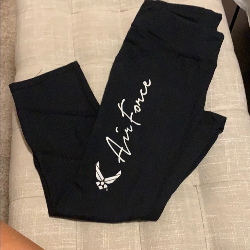 Air Force crop leggings